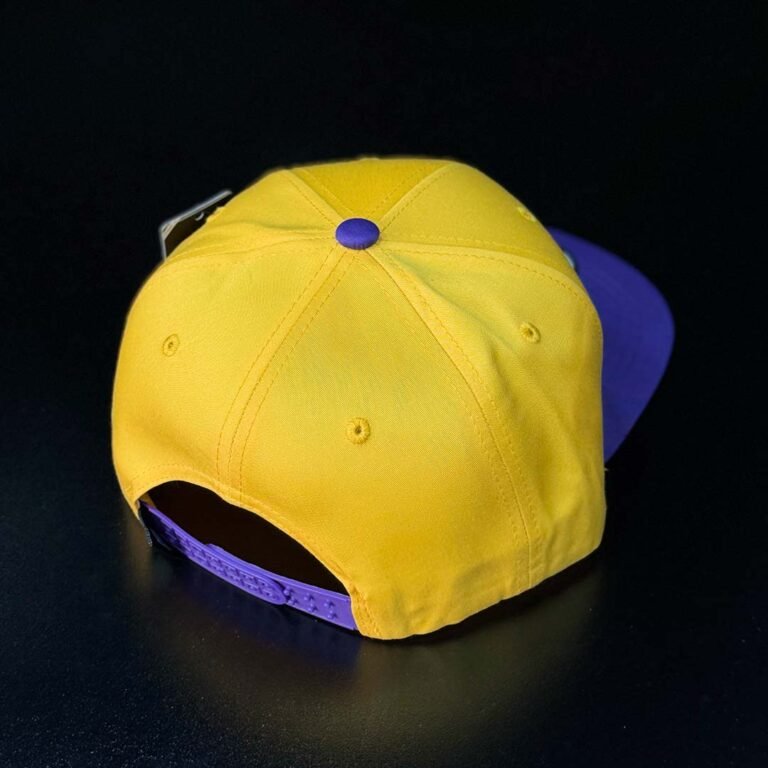 textil-ryu-carrusel-tc-plana-morado-dorado-03